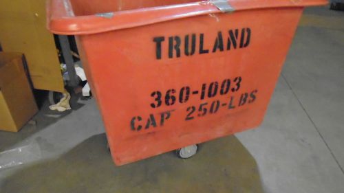 RED PLASTIC BOX CART TRUCK / BIN 250 POUND LIMIT 5 INCH CASTERS USED