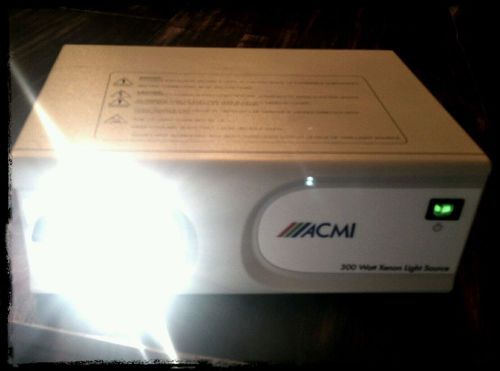 ACMI 300W Xenon Light SourceMV-9090  /  MINT condition fiber optic light source