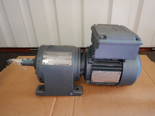 New sew eurodrive gear motor reducer .5 hp 11.21 ratio 152 rpm output  1/2 hp for sale
