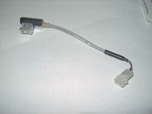 SMC PNEUMATICS D-A53 SENSOR REED SWITCH WITH CLAMP ** NEW **