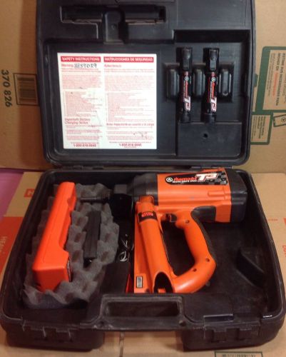 Ramset t3 cordless nailer kit, 6.0v, single load, battery charger in case for sale