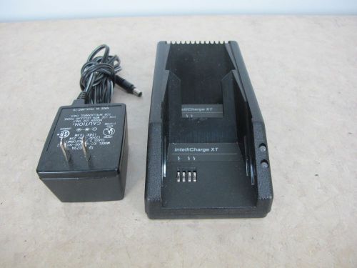 IntelliCharge XT Model SPN4463A Motorola Radio Charger w/AC Power Supply