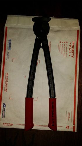 Klein Tools 63035 16-3/4-Inch Utility Cable Bolt Cutter