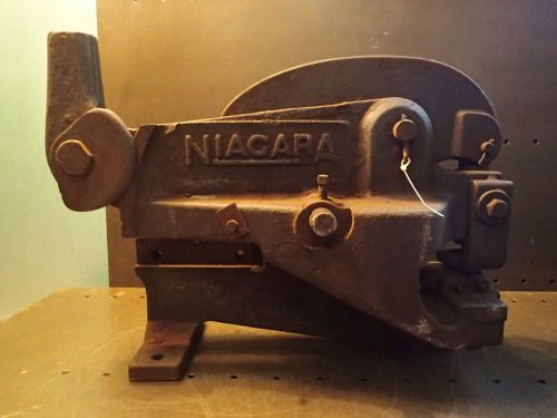 Niagara No. 2 Sheet Metal Shear &amp; Punch Bench Mount Needs Lower Blade