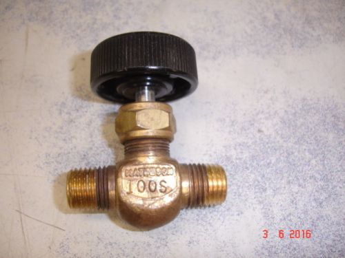 Used  Valve Matheson 100 S Needle Valve 1/4&#034; NPT Male In and Out