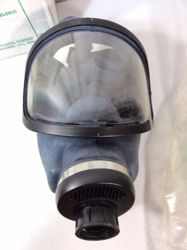 MSA SAfety Ultravue Full Face Respirator Facepiece Medium 5 point 7-212-1 NIB