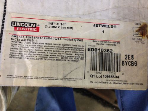 LINCOLN 7024 1/8&#034; x 14&#034; Stick Electrodes Welding Rod High Quality Rods 51 lbs