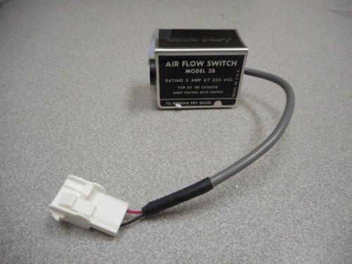 EG &amp; G ROTRON MODEL:2B AIR FLOW SWITCH RATING 5AMP @ 250VAC W/2-PIN MALE HARNESS
