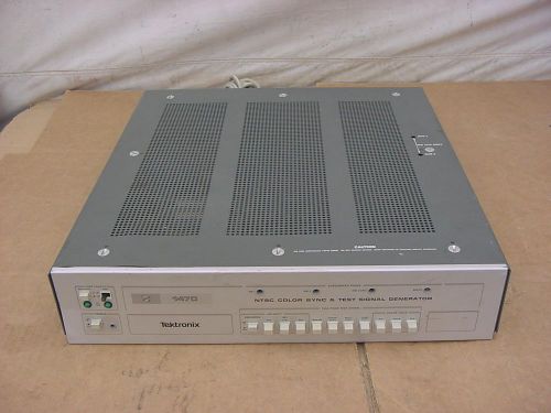 VINTAGE TEKTRONIX 1470 - NTSC COLOR SYNC &amp; TEST SIGNAL GENERATOR