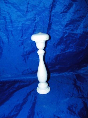 Vintage Wood Hat Stand Cottage White Chippy Shabby but Chic 13589