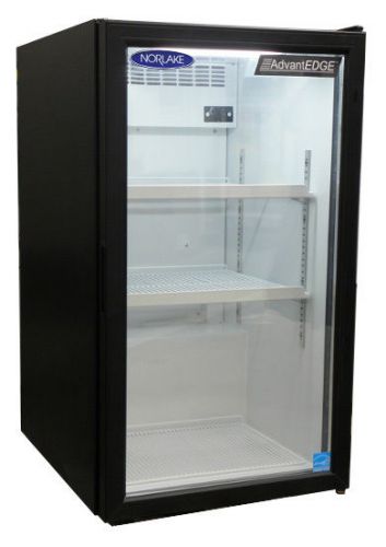Nor-lake advantedge nlctm7-b, 1 door countertop refrigerator merchandiser with a for sale