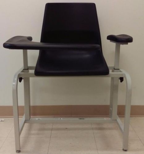 Winco Blood Drawing Chair #571 with Two Adjustable Armrests, Excellent Condition