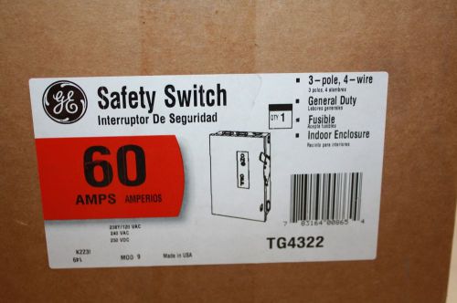 GE TG4322 FUSIBLE SAFETY SWITCH  NEW