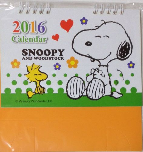 Peanuts Snoopy 2016 Monthly Japanese Ring Desk Calendar