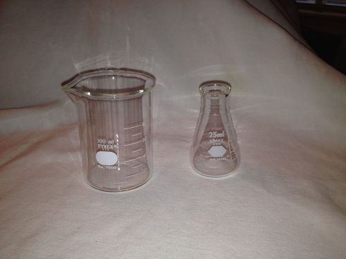 Pyrex laboratory no. 1000 100 ml beaker kimax no. 26500 25 ml flask usa for sale