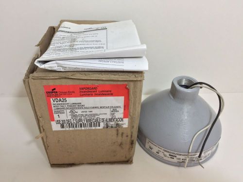 NEW! COOPER CROUSE-HINDS VAPORGUARD INCANDESCENT LUMINAIRE BODY ONLY VDA25