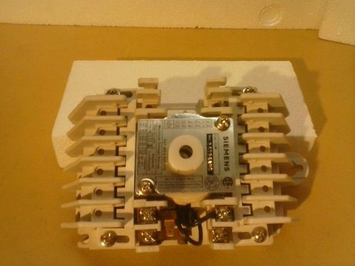Siemens CLM series Contactor 20amp Mechanically held. No contacts, expandable