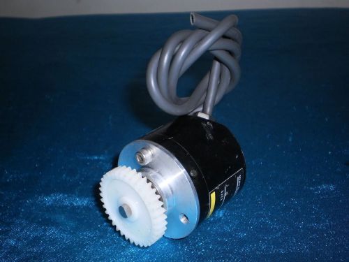 Omron E6C2-CWZ6C E6C2CWZ6C Rotary Encoder 1000P/R 5-24VDC