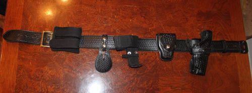Safariland Black Leather Basket Weave Police Duty Belt &amp; Accessories Size 34