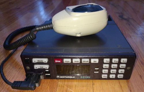 MOTOROLA ASTRO SPECTRA PLUS 512 Ch W7 800MHz D04UJH9SW7AN for Parts