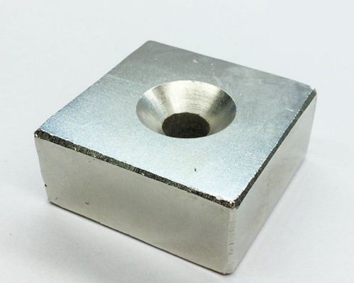 2/4Pcs Strong Square Rare Earth Neodymium Hole Magnets N35 40mm x 40mm x20mm