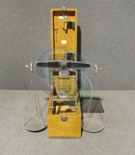 Vintage Rare Troemner Model 2000 Beam Balance Scale 112-B 2Kg Capacity