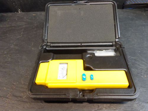 Delmhorst j-4 6%-30% pin analog moisture meter w/case great condition (bin 25) for sale