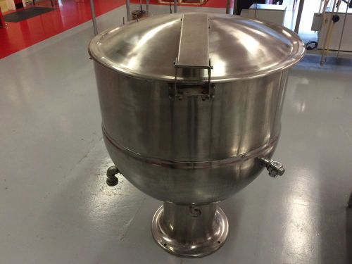 Groen PT-80 pedestal mounted stationery steam kettle