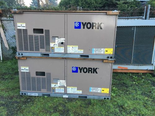 6.5 ton york packaged rooftop hvac unit with gas heat 460 volt for sale