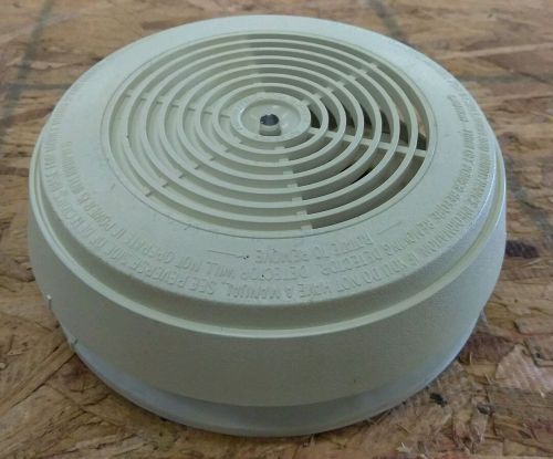 BRK Electronics 1839WI-12 Smoke Detector Single/Multiple Station *USED* W/ BASE