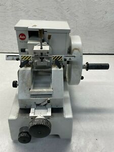 LEITZ 1512 MANUAL ROTARY BENCHTOP MICROTOME AS IS/FOR PARTS