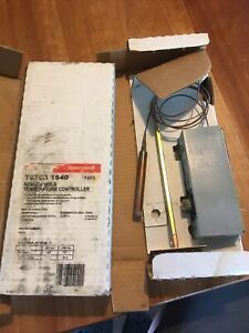 Honeywell T675A 1540 Thermostat Lot of 2