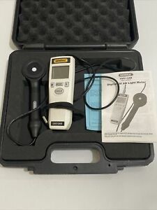 General Tools UV513ab  280-400NM Digital UVab Sensor Light Meter