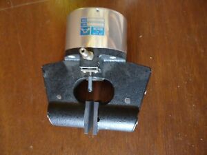 INSTRON GRIP