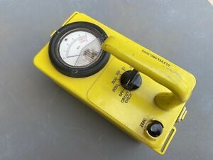 Vintage Collectible Victoreen CDV-715 Radiological Survey Meter from The 1960’s.