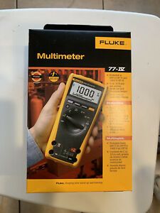 FLUKE - 77 IV Industrial Multimeter, 1000V