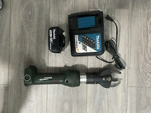 Greenlee cordless cable cutter ESC35X  with battery And Charger