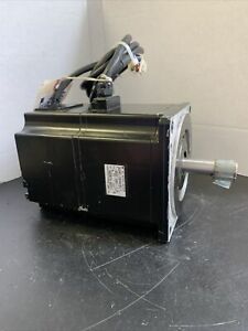 Wow! *NEW* Yaskawa SGMP-15AWYR11 1500 W 200 V 7.5 A Servo Motor SGMP15AWYR11