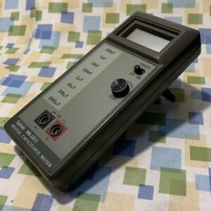 LUTRON DM-6013 Digital Capacitance Meter - Excellent