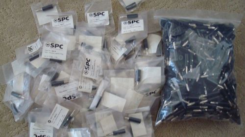 LOT OF 500+  SPC TECHNOLOGY 852-B INSULATED BANANA PLUG *NEW IN A BAG*