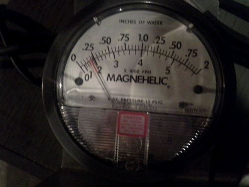 Dwyer magnehelic water meter