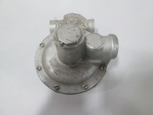 New rockwell 71215d w/ regulator iron threaded 3/8 in npt globe valve d287754 for sale