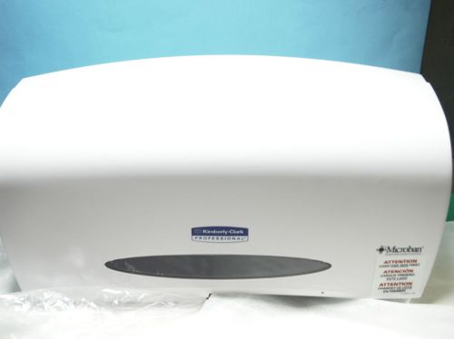 Kimberly Clark Professional Coreless JRT Twin Tissue Dispenser White