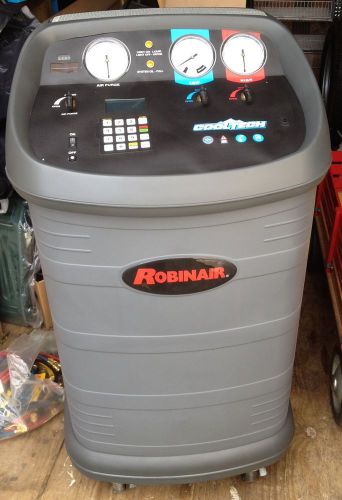 Robinair 17800B Refrigerant Recovery/Recycling/Recharging Unit  -- New---