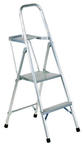 AP8004 Louisville 4&#039; 200-Pound Duty Rating Aluminum Platform Ladder