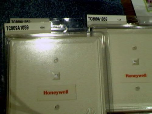 TC810A1059 HONEYWELL CONTROL MODULE NEW IN BOX nr