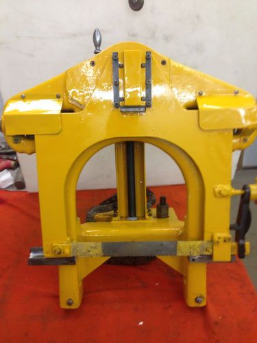Wachs 2&#034; - 8&#034; pipe saw  portable - cold cutting saw b3450 pneumatic driven saw. for sale