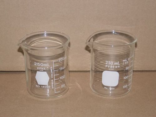 Corning pyrex/kimax glass 250ml heavy duty low form griffin beaker dual scalk for sale