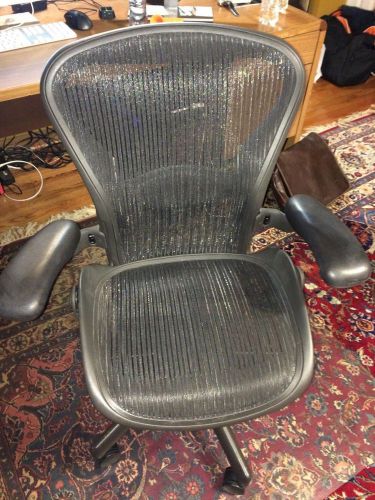 Herman Miller Aeron Chair Size B - USED / MINT CONDITION