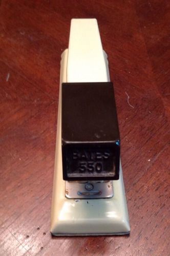 Vintage Metal Beige / Black Bates 550 Stapler : Good Condition Made In USA
